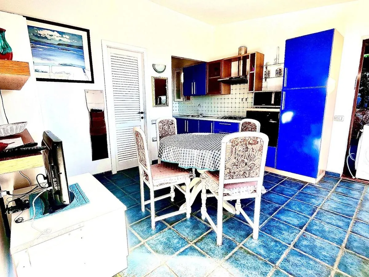Villa Mare Azzurro, 2 Passi Dal Mare Simius Σπίτι διακοπών